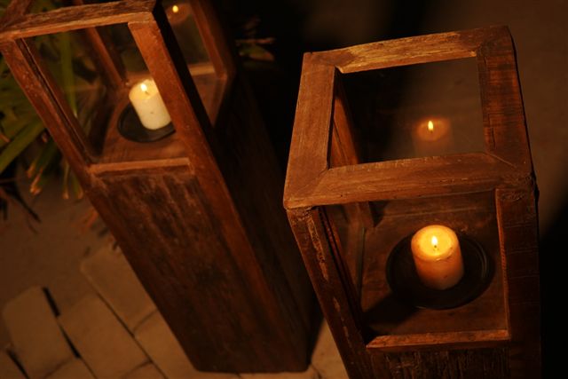 Pillar Wooden Candle Holder