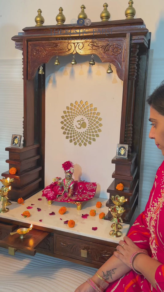 Elegant Wooden Mandir in Solid Wood (SR769) – Home Temple